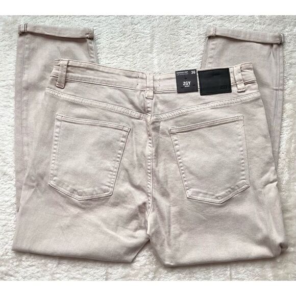 NWT Zeegeewhy ZGY Whatever Crop Slim Tapered Relaxed Distressed Skinny Jeans - Picture 14 of 16